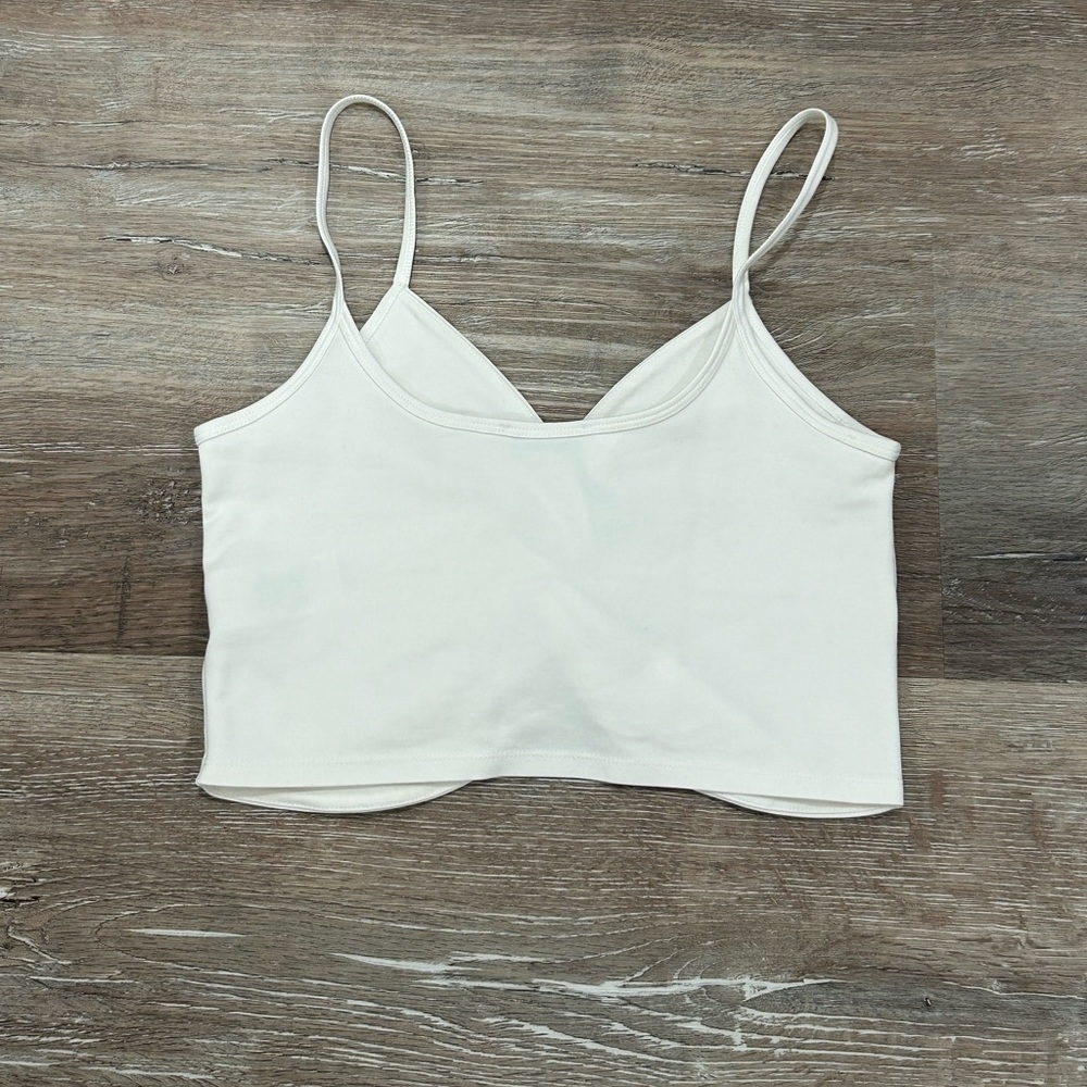Babaton Cropped Tank - Picture 2 of 3